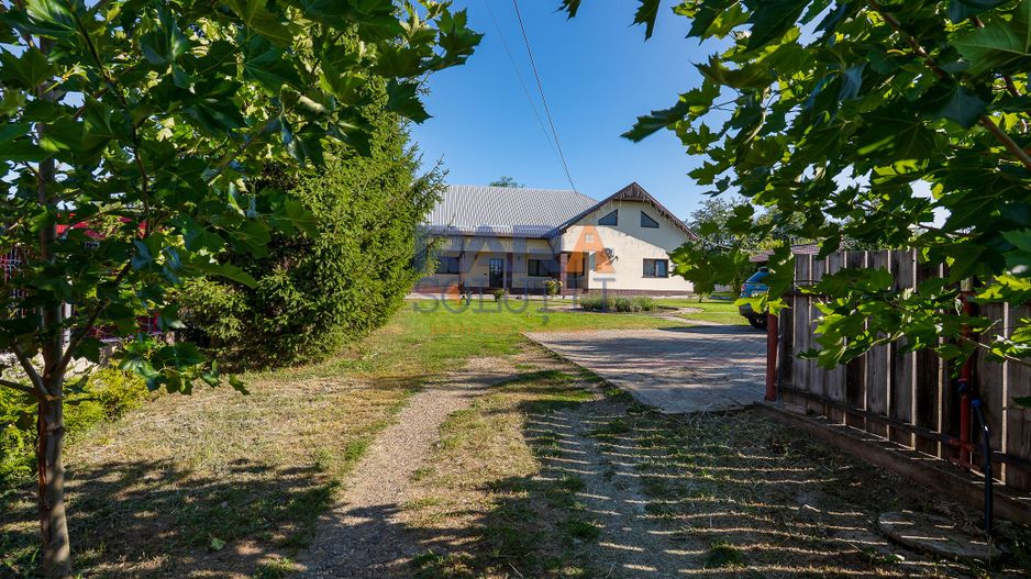 Paradis în care să îți crești copiii - casă 157 mp utili - Poză 20