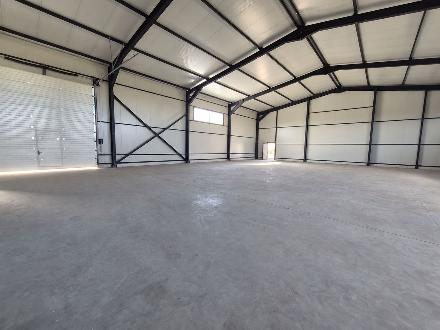 Hală de închiriat 590 mp | Chitila–Rudeni | Acces direct din Centură - Poză 3