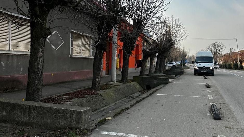 Casa ULTRACENTRAL Salonta - Poză 2