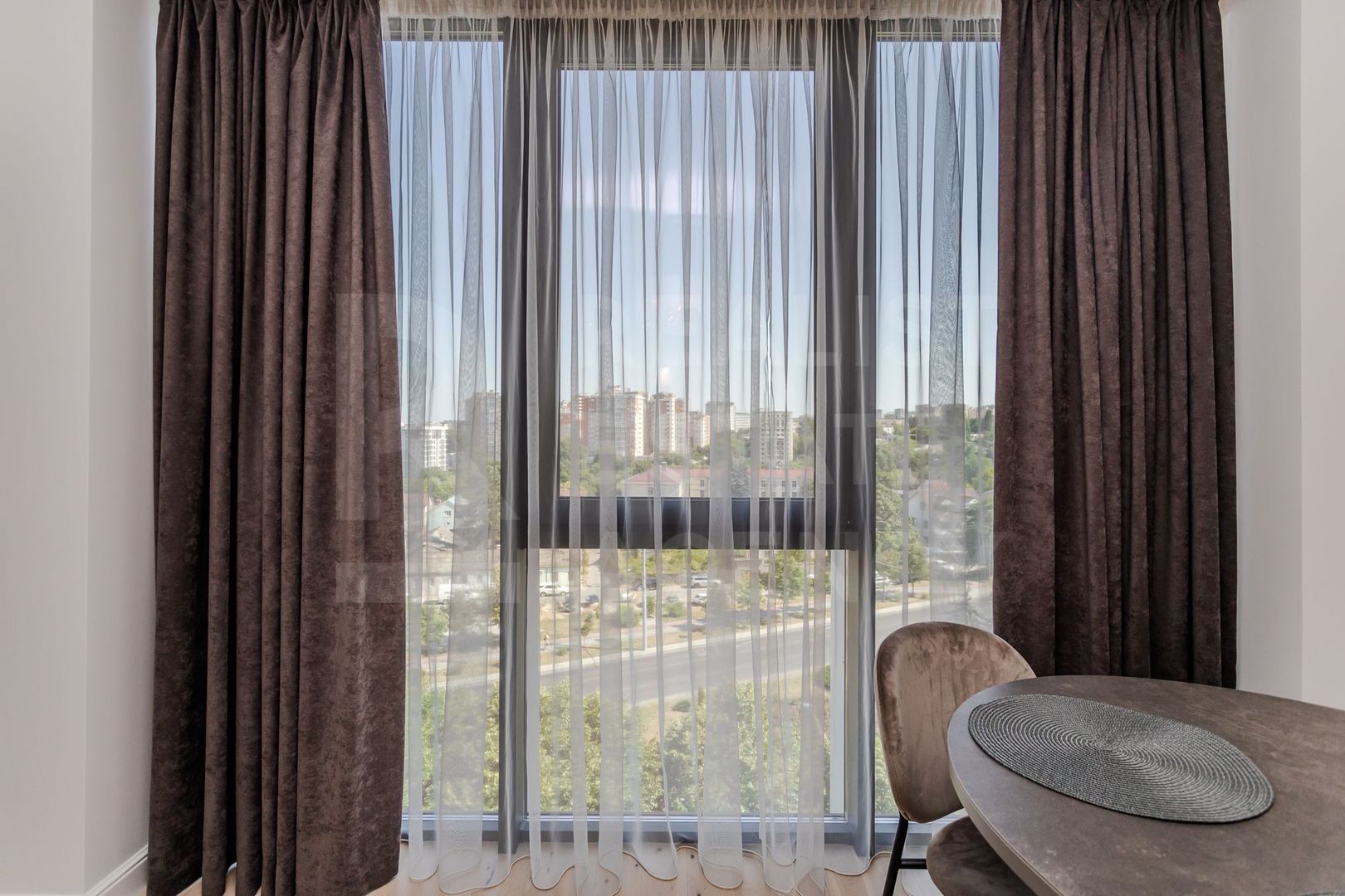 Vânzare, apartament, 2 camere + living, str. Ciuflea, Centru - Poză 3