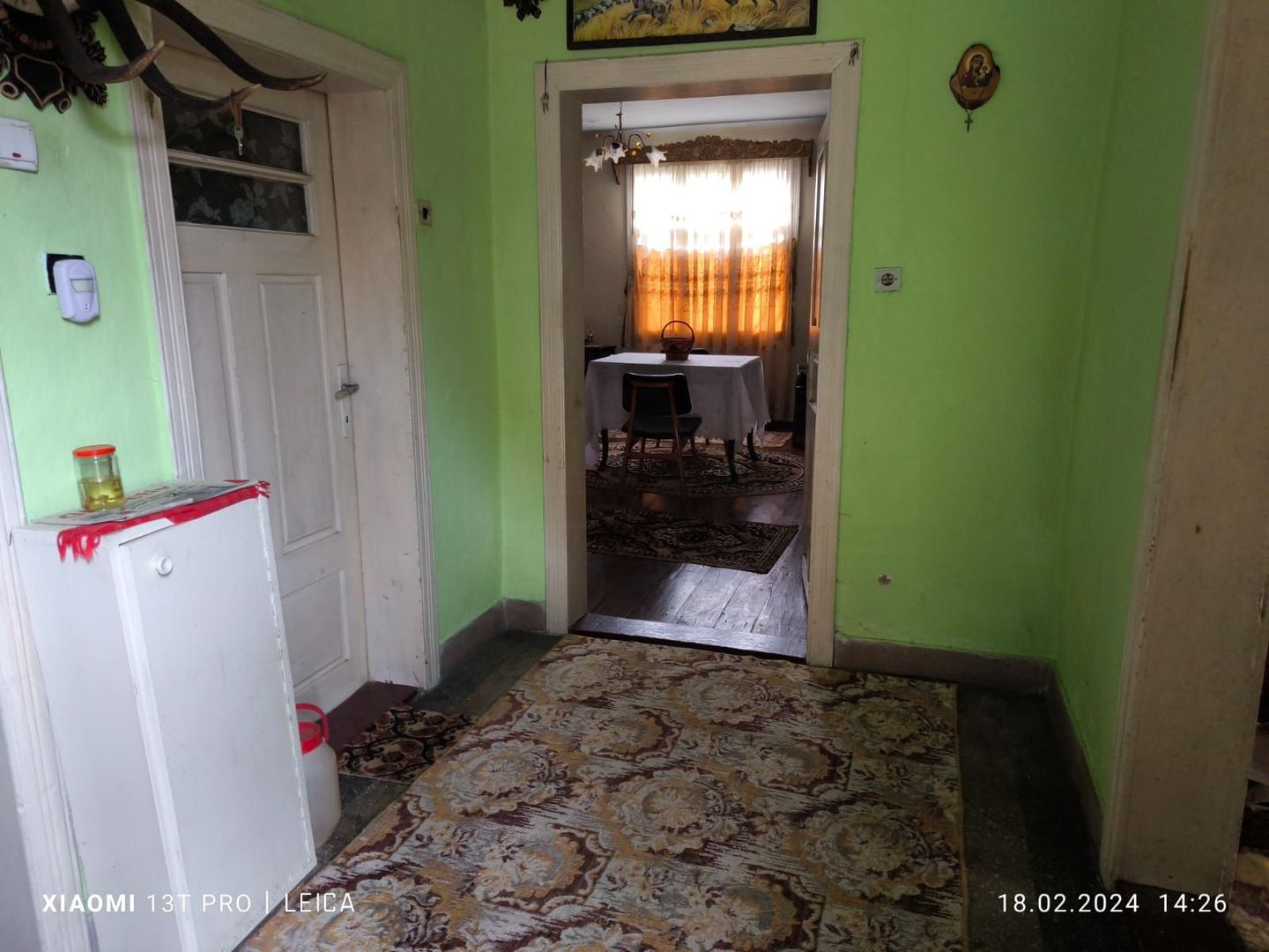 CASA DE VANZARE + ANEXE 2500 MP / PUTNA - Poză 3