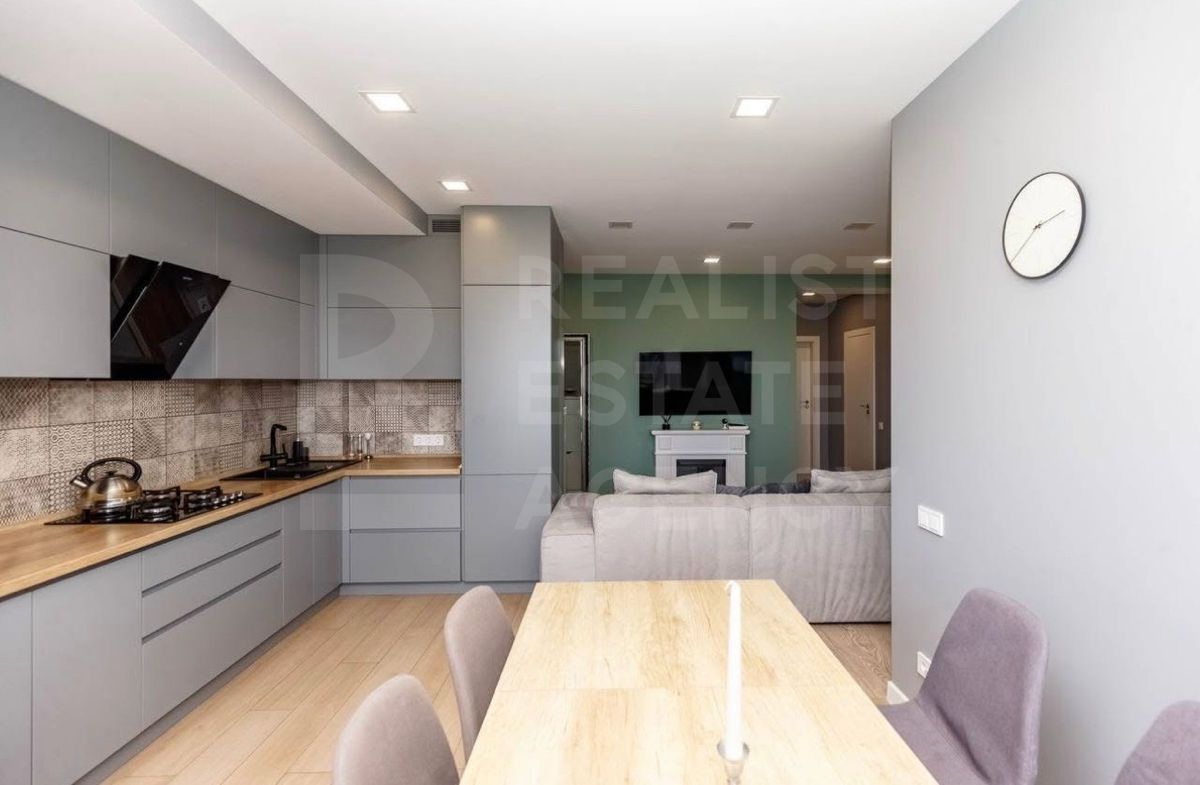 Chirie, apartament, 2 camere, str. Sprîncenoaia, Centru - Poză 1