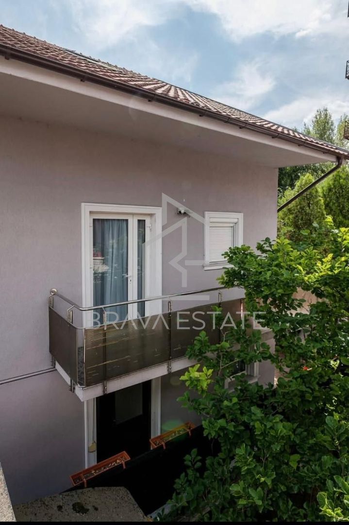 Casă de vânzare, 250 mp, 7 camere, zona Iris - Poză 11