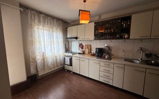 4 camere 95 mp | 1 Mai – etaj 3/4 | 2 bai |  centrala | bloc 1988 - Poză 31