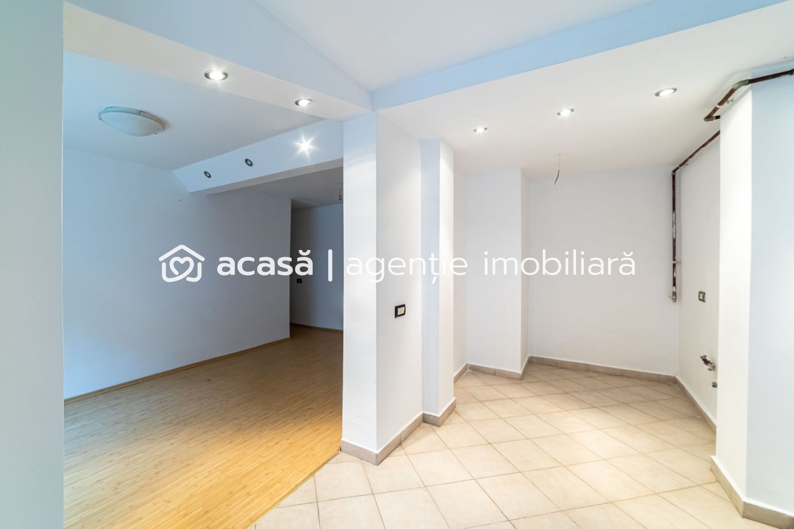 Apartament ultracentral la 1 minut de teatru - Poză 3