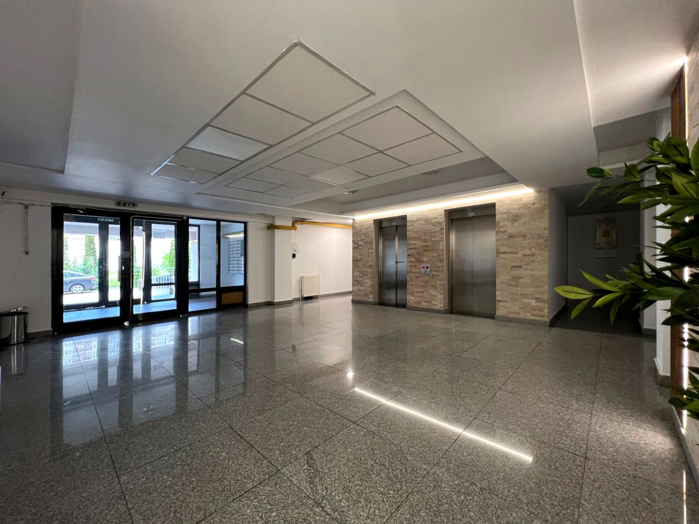 Apartament semifinisat, de Lux, zona semicentrală, 248mp SC, 154mp SU - Poză 21