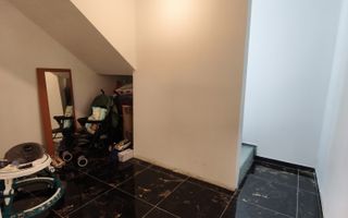 Casă spațioasă de vânzare – P+M | 5 camere | 255 mp construiți - Poză 14