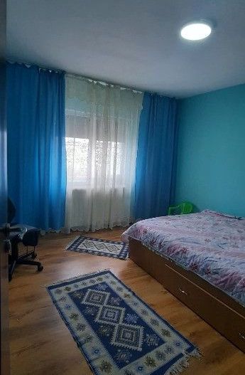 Apartament 2 camere de inchiriat – complet mobilat si utilat - Poză 3