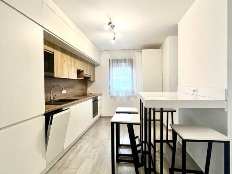 Apartament 3 camere, spațios si modern, terasa 20 mp, la intrare in Dumbrăvița - Poză 6
