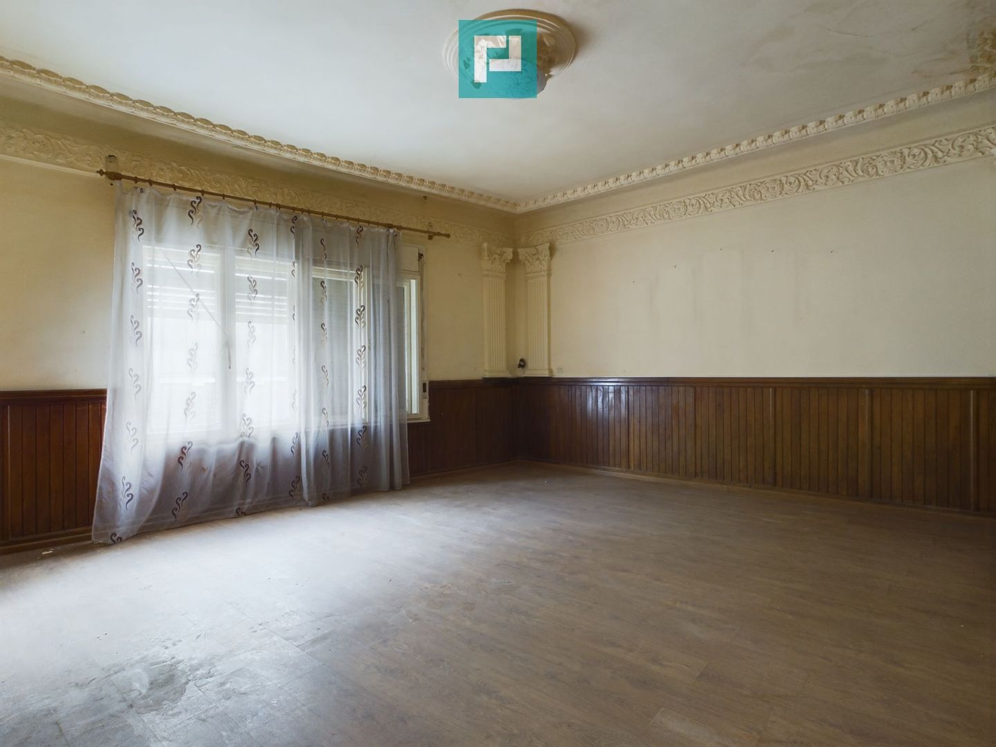 Apartament cu 3 camere în zonă Centrală, Lipova - Poză 6