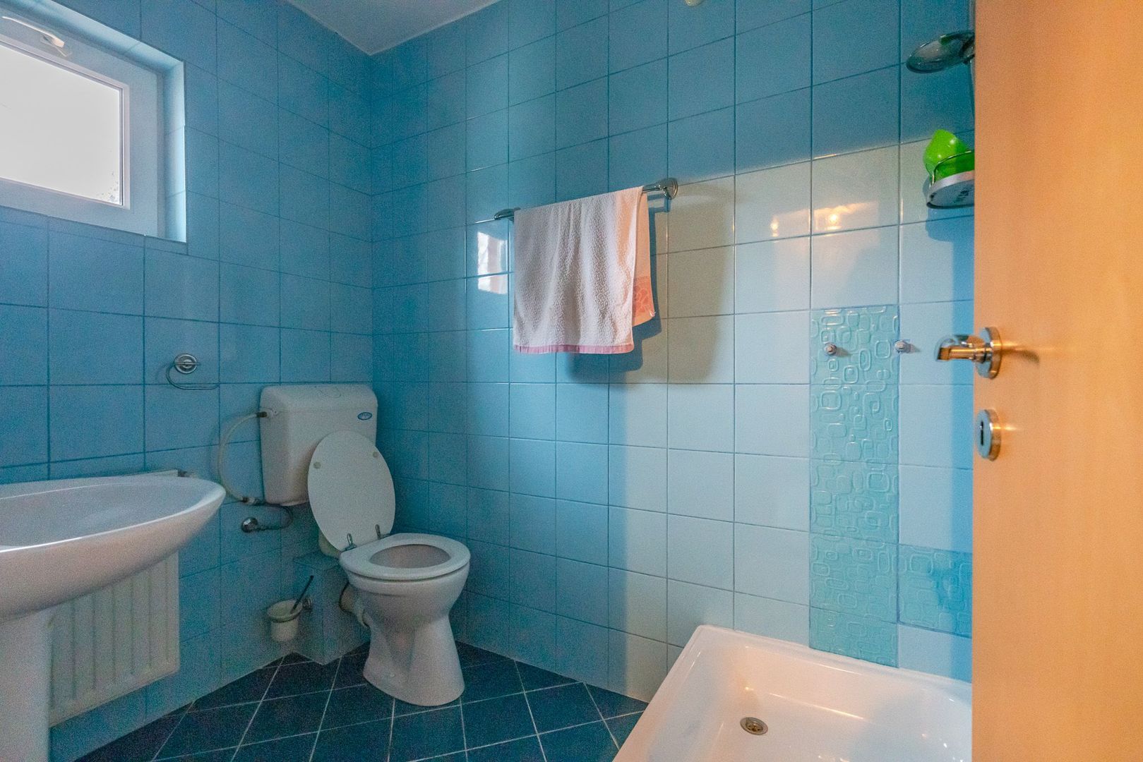 Casa individuala in Dambul Morii cu vedere spre Piatra Mare - Poză 8