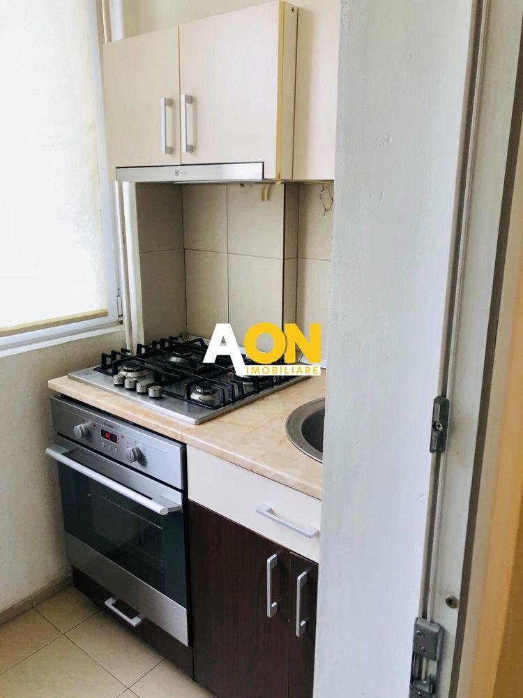 Apartamen 2 camere, etaj intermediar, Cetate - Poză 5