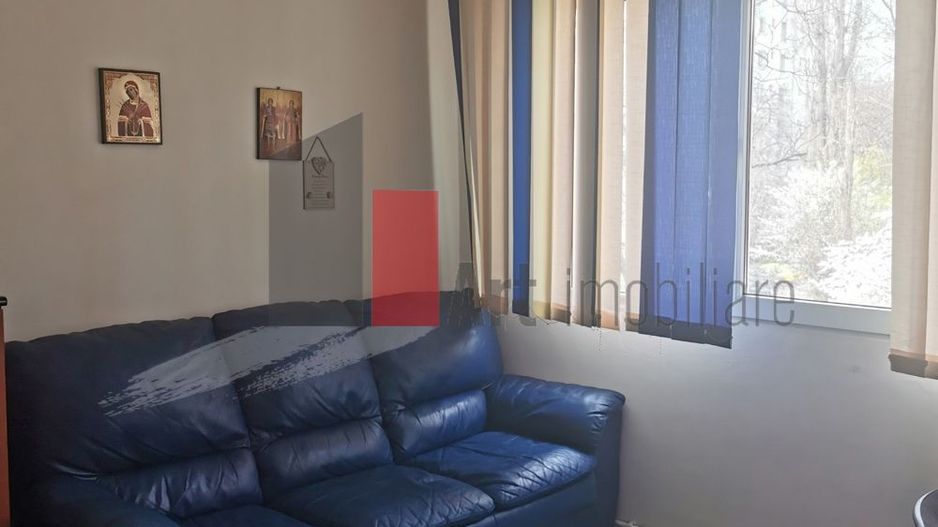 Vânzare apartament semidecomandat 4 camere cu centrală Bd. Obregia - Poză 34