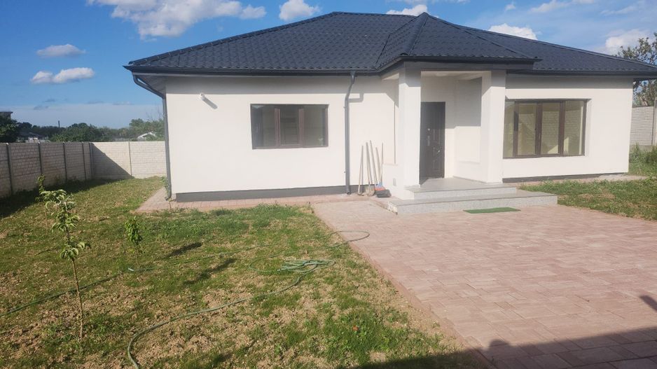 Casă spațioasă de închiriat în Clinceni, 120 mp + curte 535 mp - Poză 19