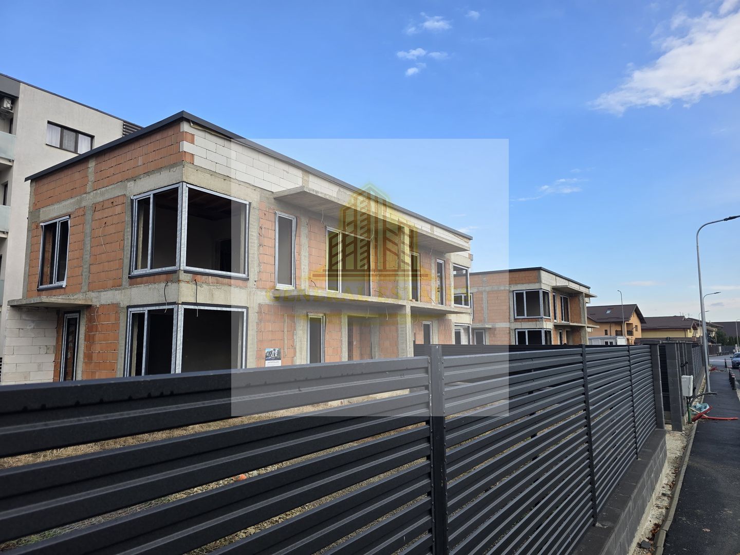 Case tip Duplex de vânzare în Ghimbav, Brașov – Cartierul Florilor - Poză 10