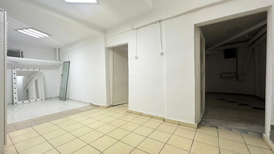 Oferim spre închiriere o proprietate de excepție zona Sisesti - Poză 22