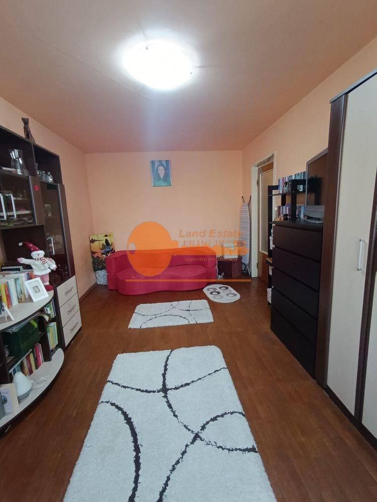 2 Camere la 7 minute de Metrou Lujerului - Poză 1