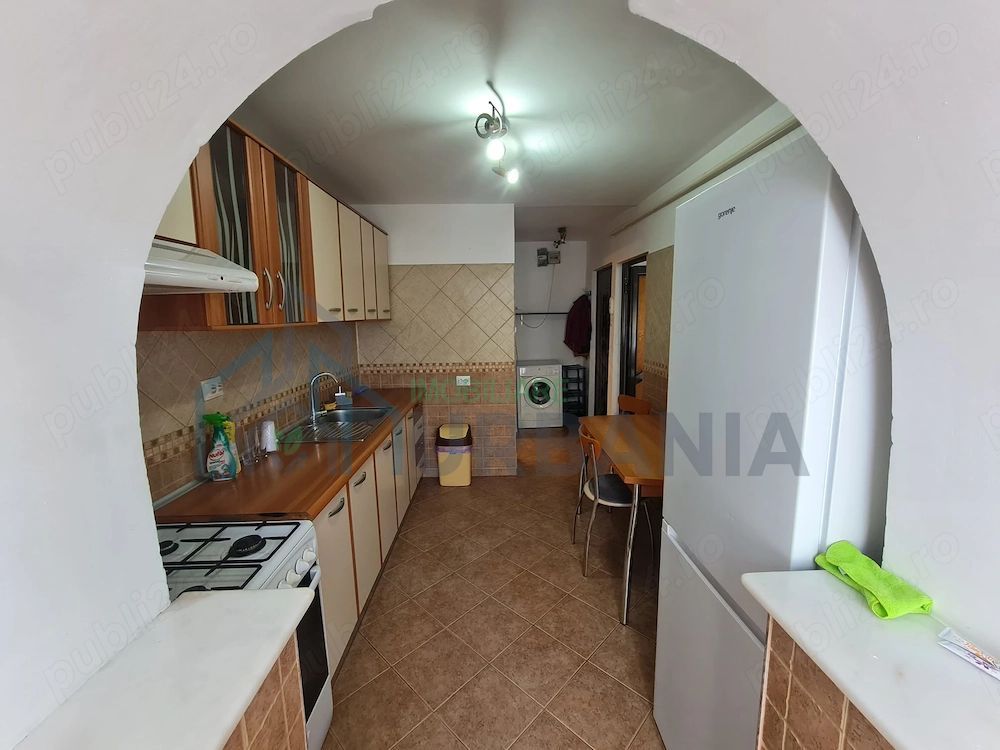 Apartament cu 1 cameră de închiriat în Podul de Fier, lângă stația de tramvai Pandurii - Poză 2