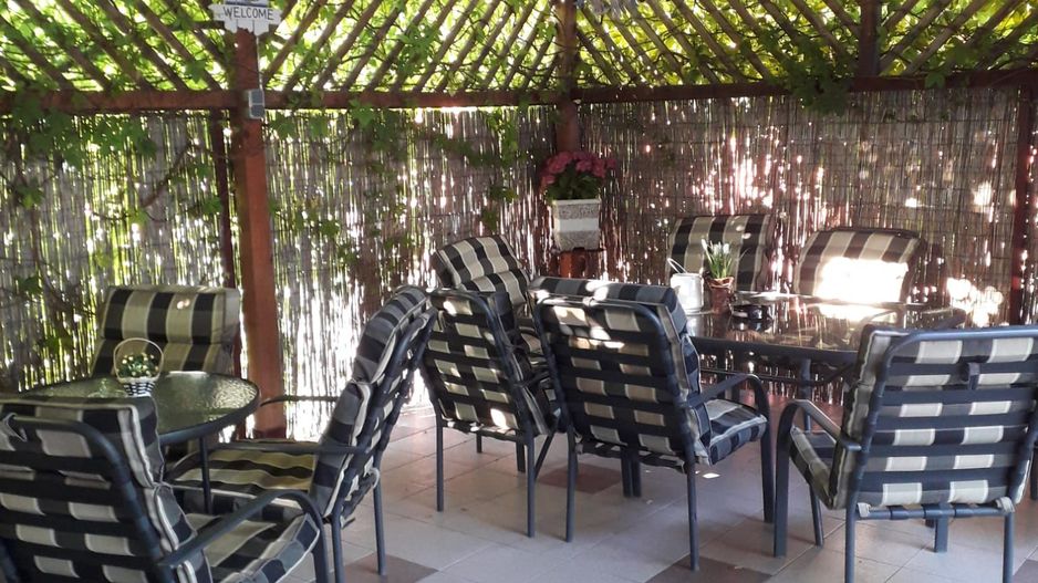 Afacere Turistică la Cheie | Pensiune 14 Camere | 7 min de Plajă - Poză 9