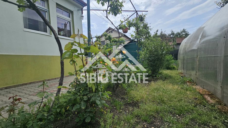 Casa individuala Sibiu central, teren mare - Poză 1