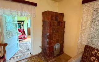 Casă cu teren generos în Buciumi - Poză 12