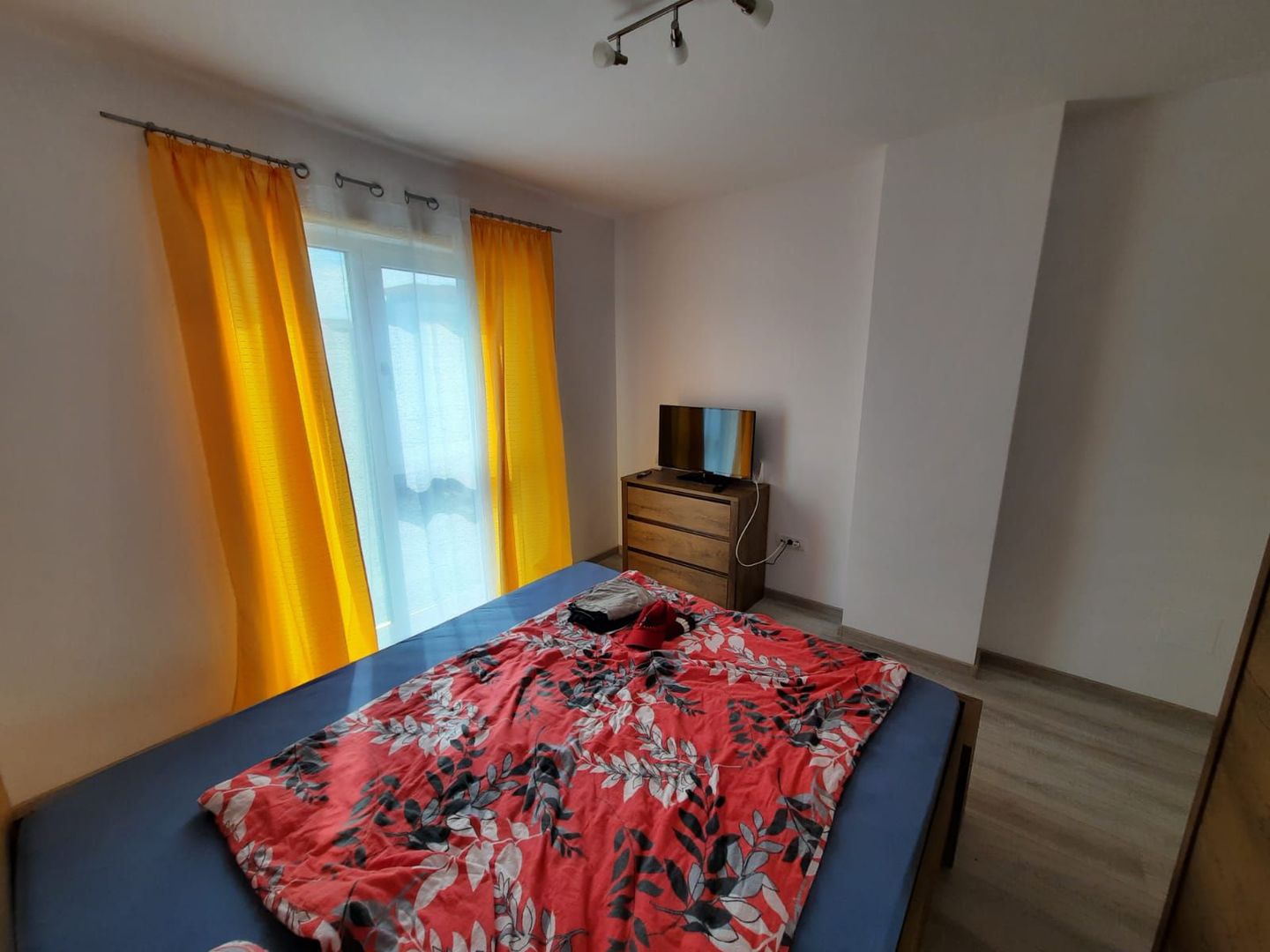 Apartament 3 camere bloc nou - Poză 6