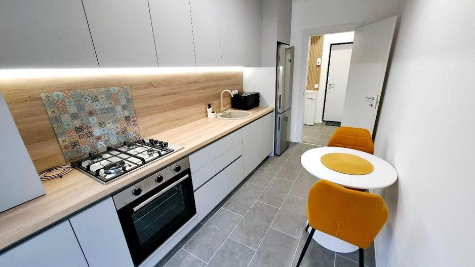 AP. 2 CAMERE ATRIA URBAN, PARCARE, NOU, INCALZIRE PARDOSEALA, METROU - Poză 6