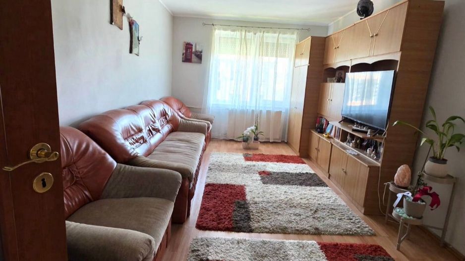 3 camere spatios, luminos 2 bai Transilvaniei - Poză 1