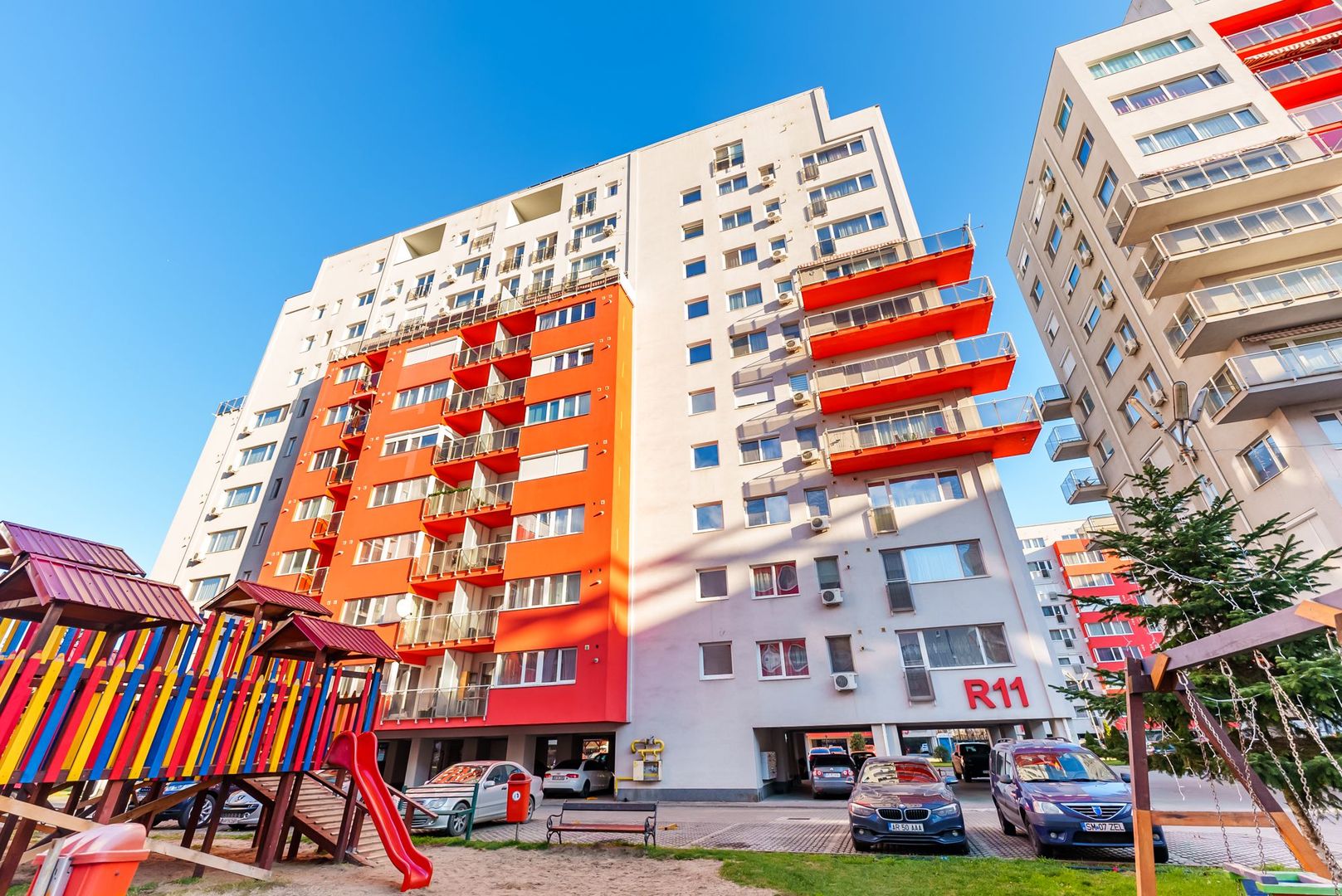 De închiriat apartament cu 3 camere la ARED Uta! - Poză 17