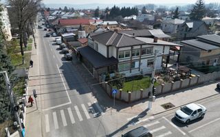 Clădire și teren de investiție, central Roman - Poză 24