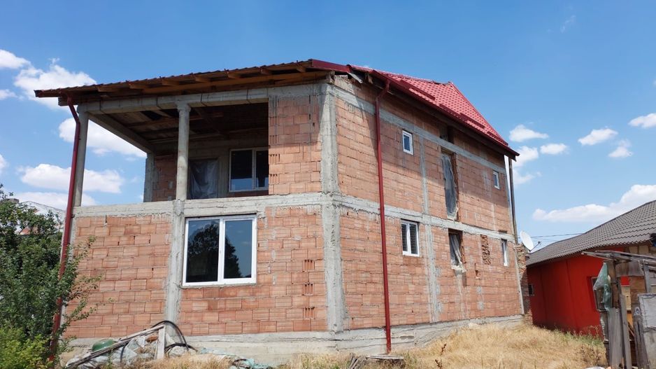 Adunatii Copaceni, vila la rosu P+1+M, teren 1044, teren 1044 - Poză 14