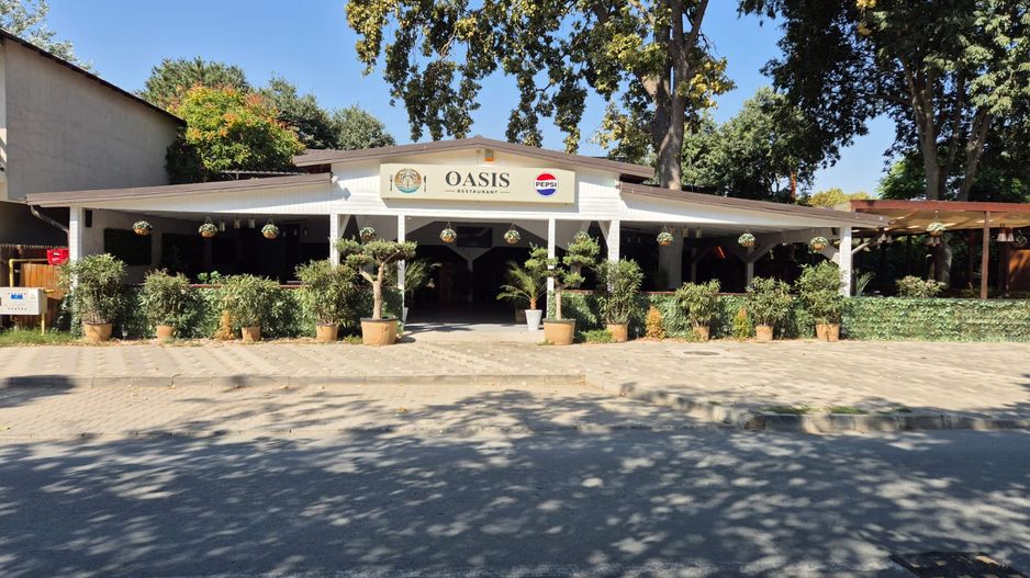 Spațiu comercial restaurant cu terasă de vânzare în  Olimp Constanța - Poză 1
