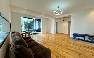 Vila cu 5 camere // * 565 mp gradina* // Tunari - Poză 8