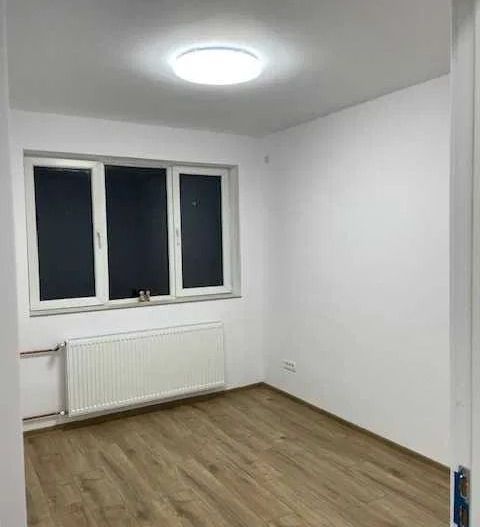 AP. 3 DRUMUL TABEREI, RENOVAT, BUCATARIE INCHISA, MOBILAT MODERN - Poză 5