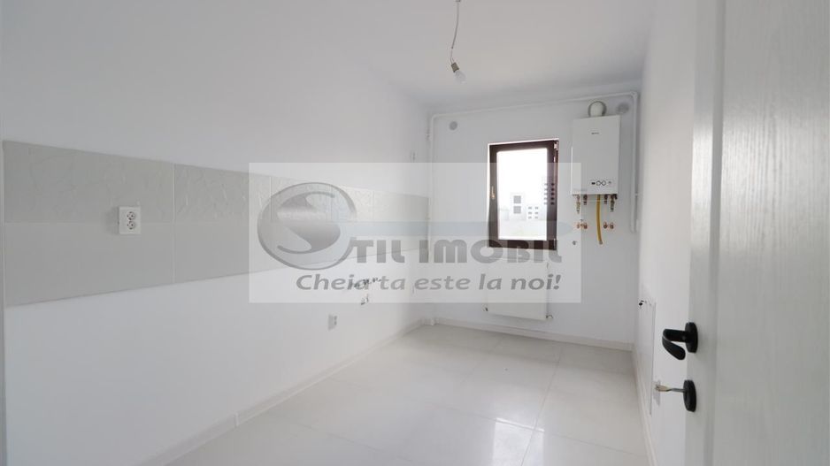 AP 2 CAM CAPAT CUG LUNCA CETATUII SEMIDECOMANDAT ETAJ 1 - Poză 12