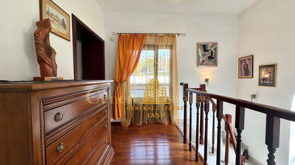 Vânzare Casă în Bucium cu Priveliște Panoramică - Poză 11