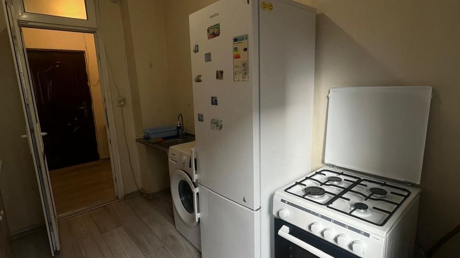 AP. 2 CAMERE RAHOVA, CENTRALA TERMICA, BUCATARIE INCHISA, MOBILAT - Poză 13