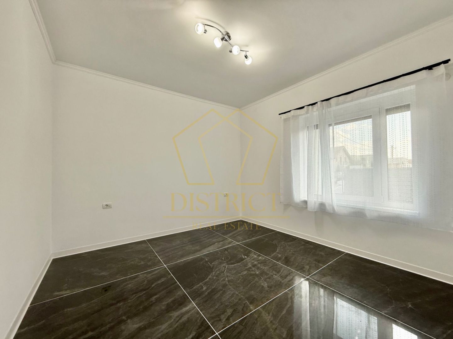 Duplex cu 4 camere 150 mp utili | Dumbravita - Poză 12