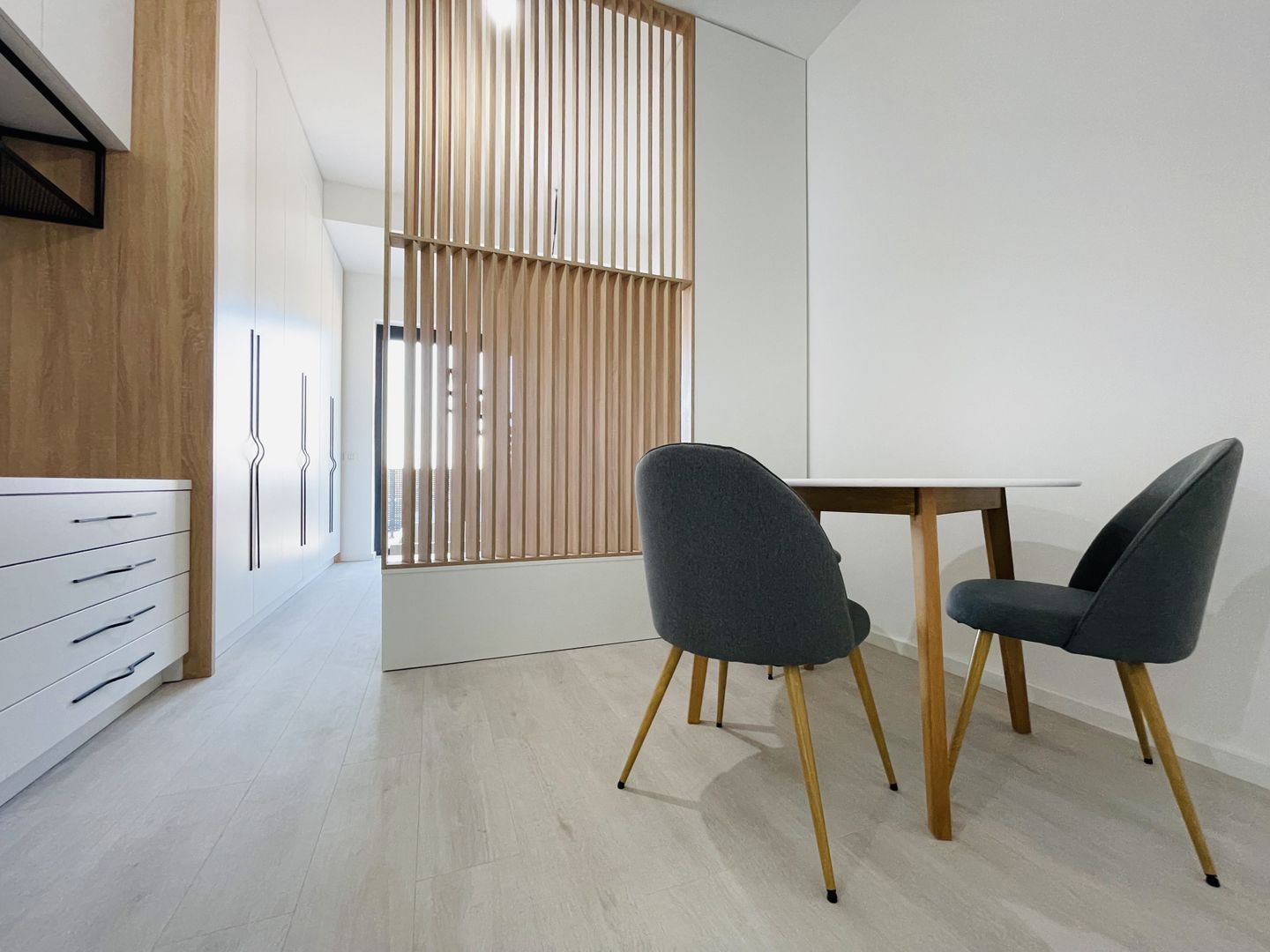 Antecontract - STUDIO - Decomandat | 40mp + Terasa 9mp | Lift&Parcare - Poză 2