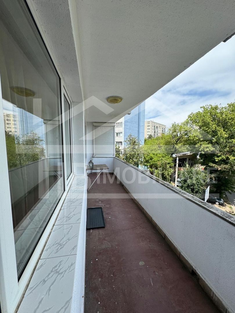 Apartament cu 3 camere, 70 mp, Zona Aleea Carpati - Poză 12