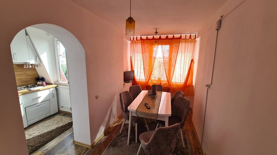 Apartament 4 camere, 85 mp utili, renovat în 2025 – Sarari, Craiova - Poză 2