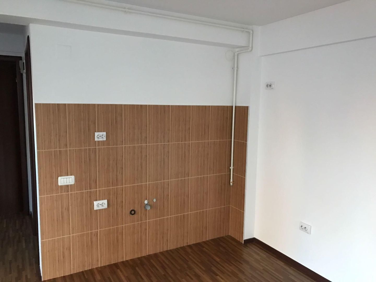 URGENT!, FARA MENTENANTA ,UTILITATI CONTORIZATE,  CURTE RELAXARE - Poză 5