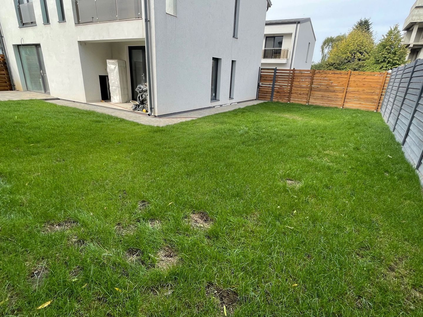 Vila Tunari CENTRAL, 5 camere, curte MARE,  0% comision - Poză 1