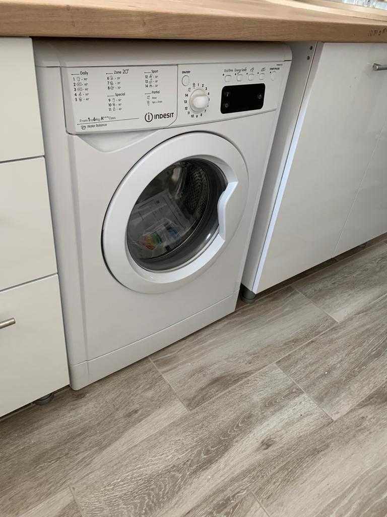 Vând Garsonieră 36 mp, Complet Mobilată și Utilată - Stradală - Poză 4