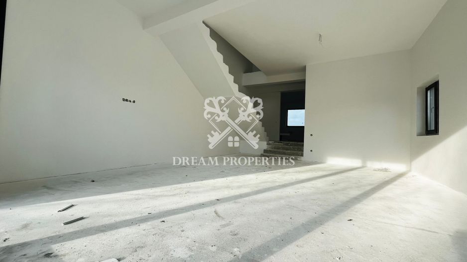 COMISION 0%! Casa tip duplex, 4 camere, 3 bai, zona Jucu de Mijloc - Poză 6