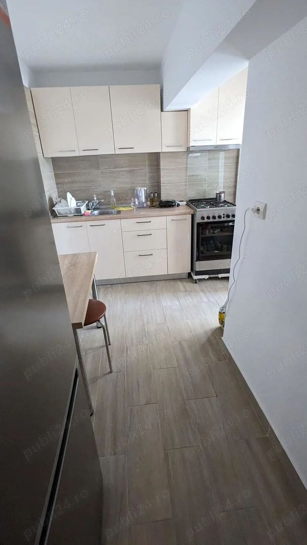 Închiriez apartament 2 camere modern, renovat, Unirii - Poză 4