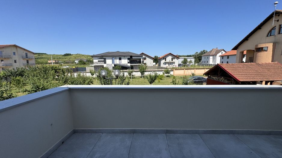 Apartament nr.16 cu 2 camere, boxa si parcare incluse in pret - Poză 8