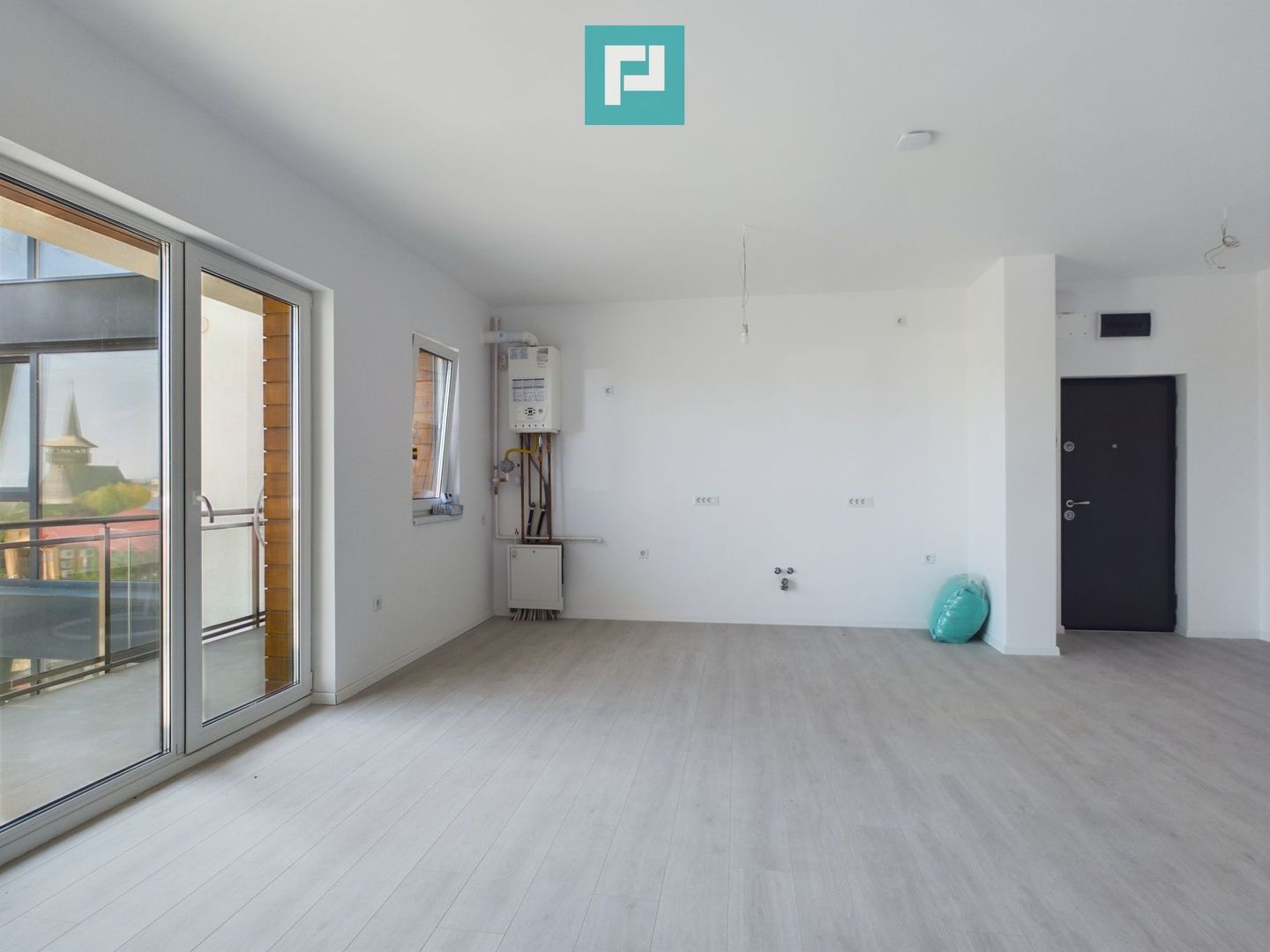 Apartament nou cu 3 camere, în Via Carmina! - Poză 11