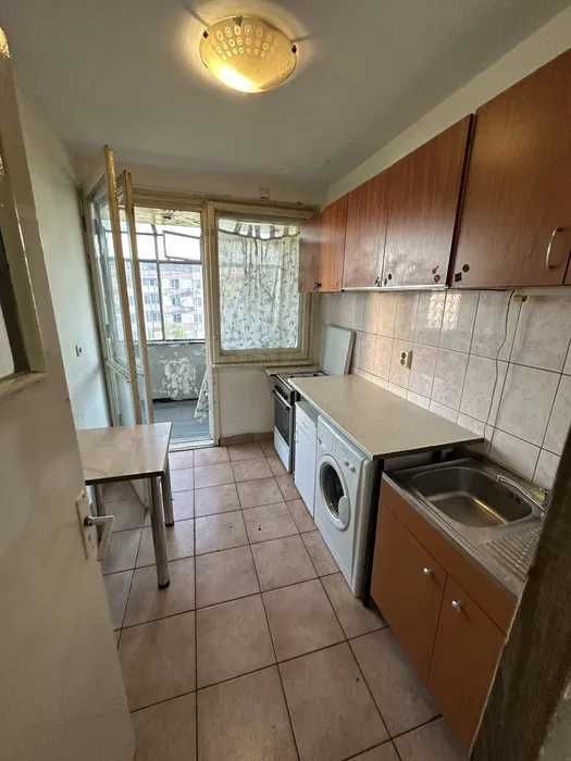 Apartament de vanzare - Stefan cel Mare, la gura de metrou - Poză 6