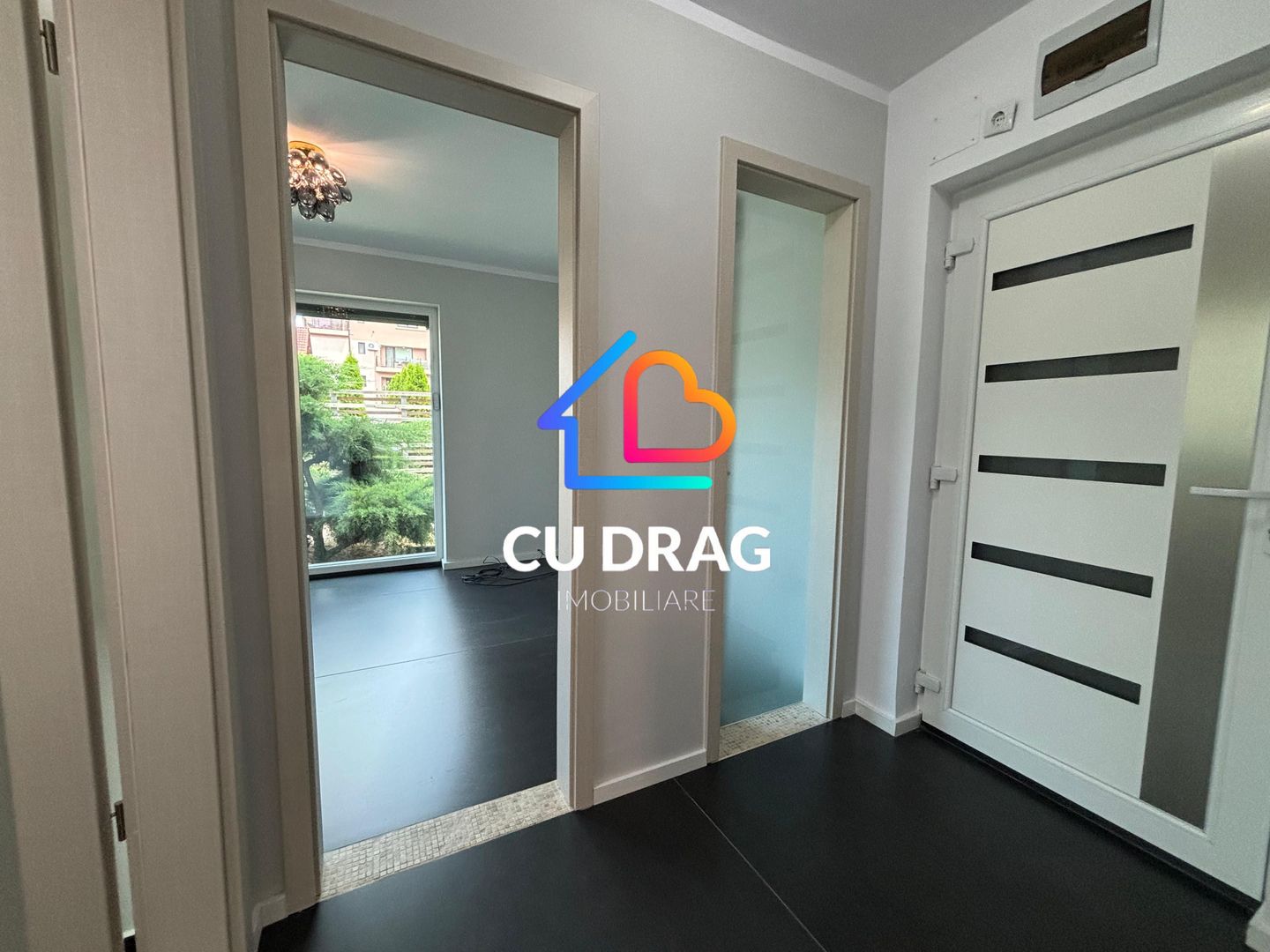 Casă elegantă de închiriat în zona Parcului Subarini - Poză 10